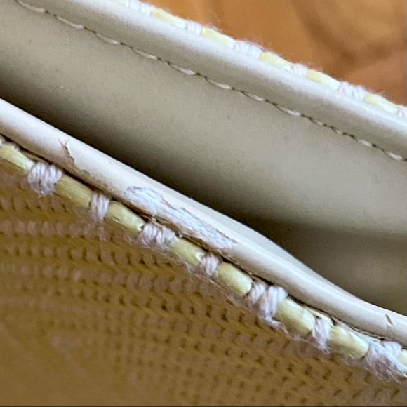 ✦ Vintage ✦ Yellow Crossbody Purse - Picture 7 of 8